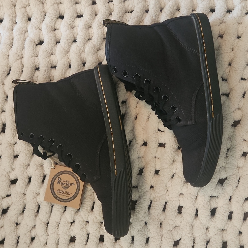 Dr. Martens Air Wair Boot